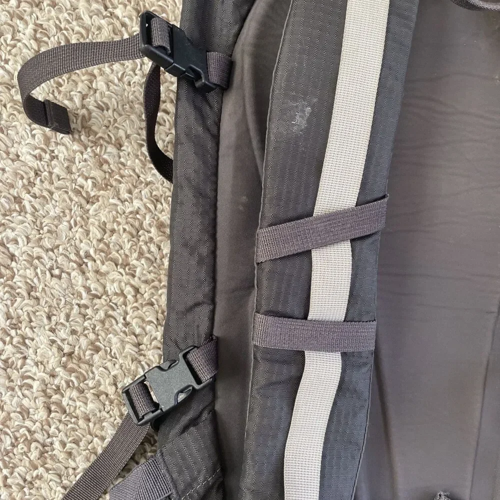 Vintage Eddie Bauer First Ascent Little Tahoma 30 Mountaineer Travel Backpack - Picture 4 of 16